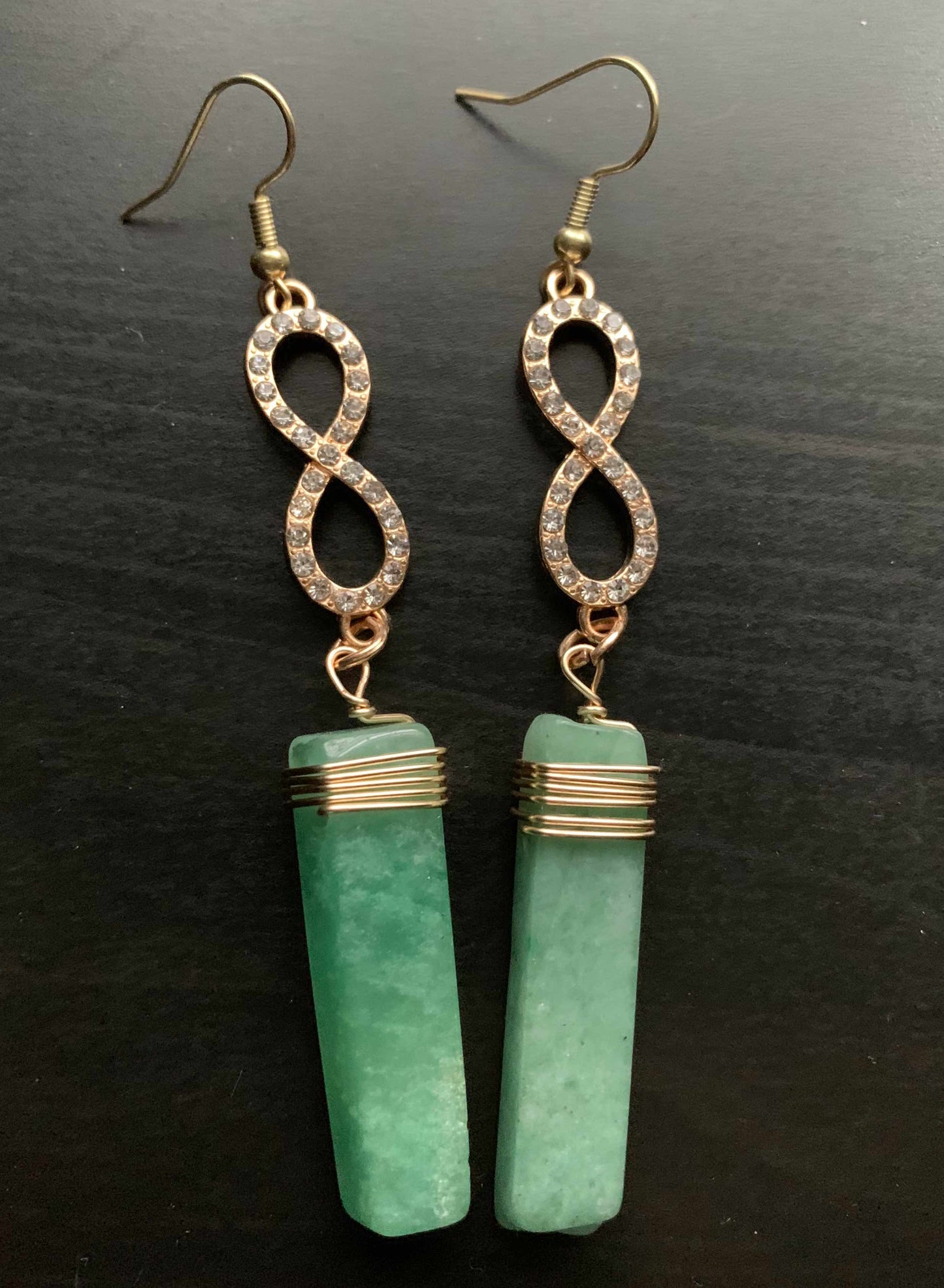 Infinite Balance Strands