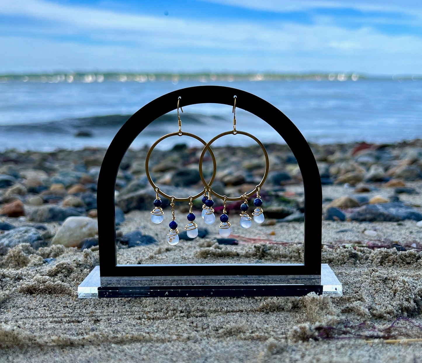 Chandelier Dangles for Communication within Self