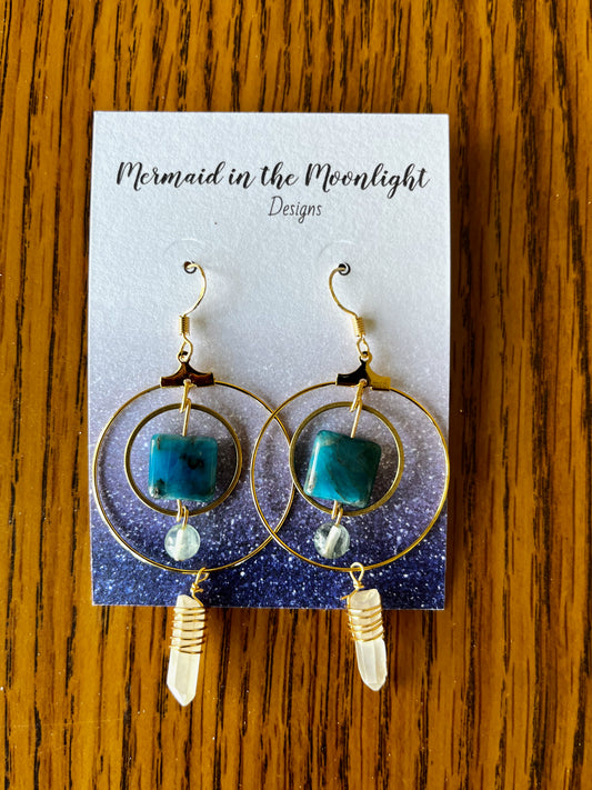 Expansive Blue Apatite Concentric Circles